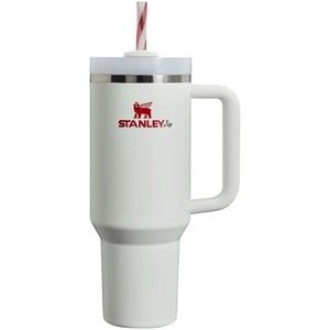 Stanley Mistletoe Twist Quencher Flowstate Tumbler  40 Oz LIMITED EDITION